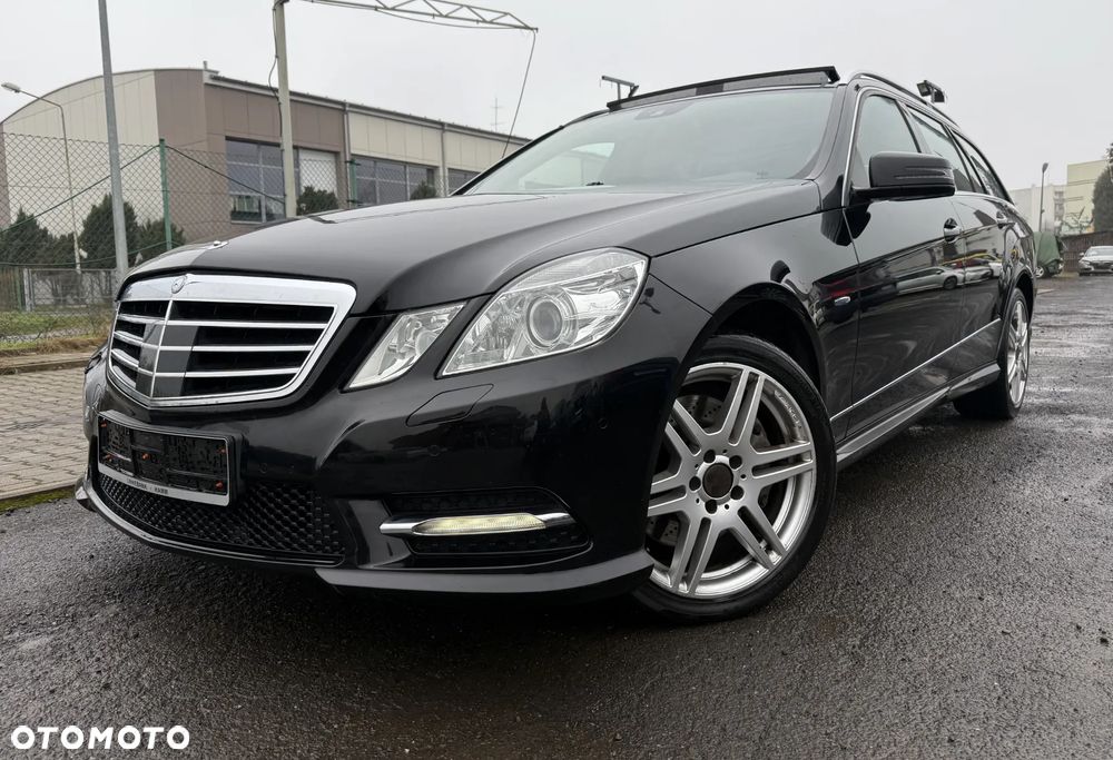 Mercedes-Benz Klasa E 350 4Matic 7G-TRONIC - 1