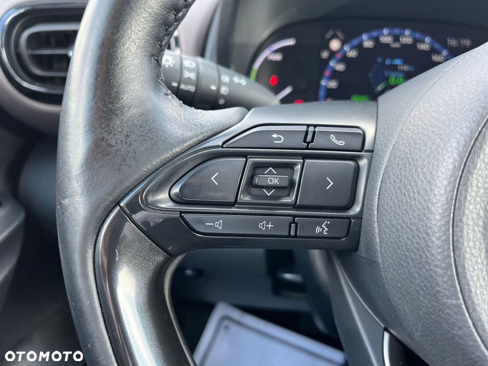 Toyota Yaris Cross - 13