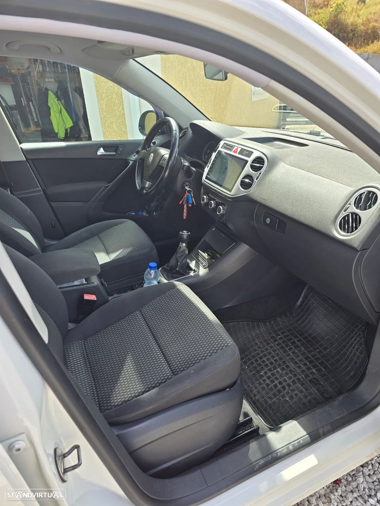 VW Tiguan 2.0 TDI Trend 4Motion - 16