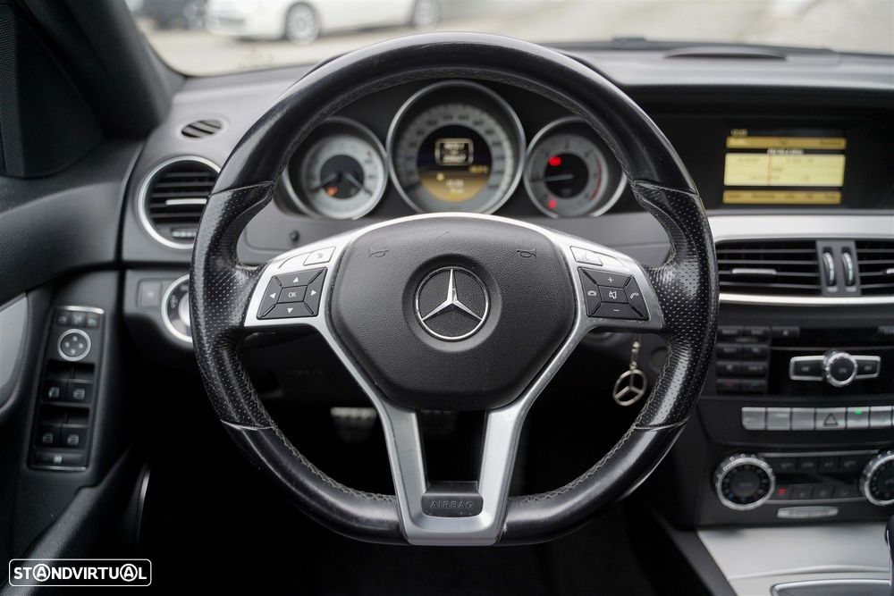 Mercedes-Benz C 220 - 15