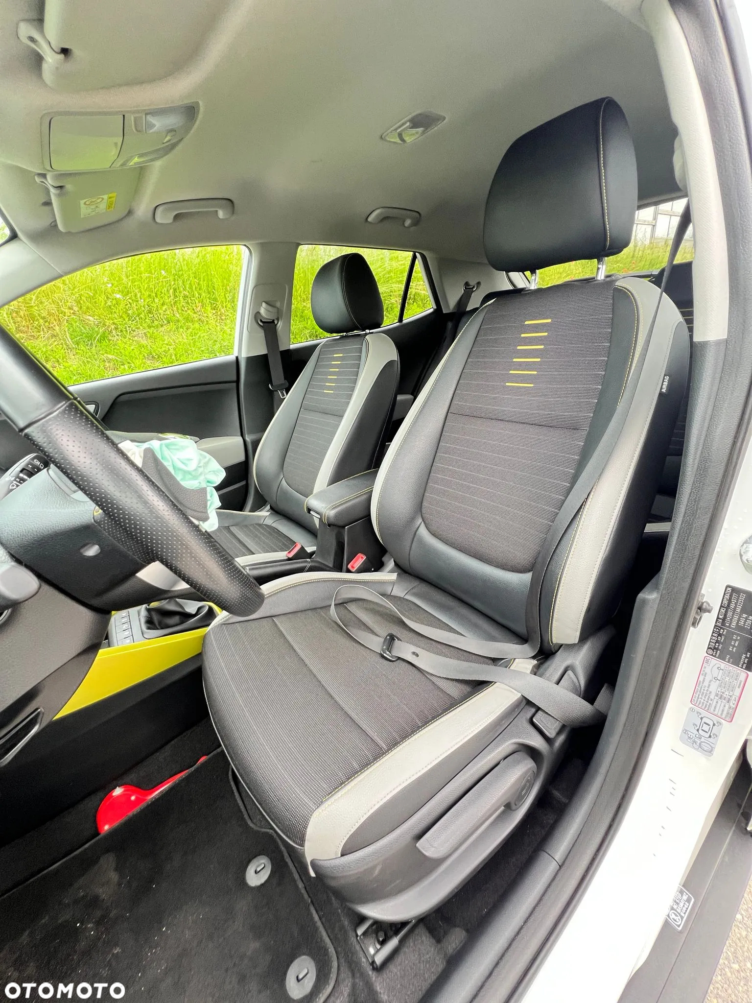 Kia Stonic 1.0 T-GDI 120 Spirit - 24