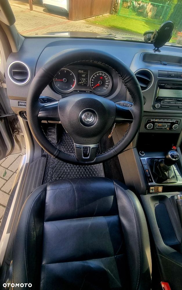 Volkswagen Amarok - 10