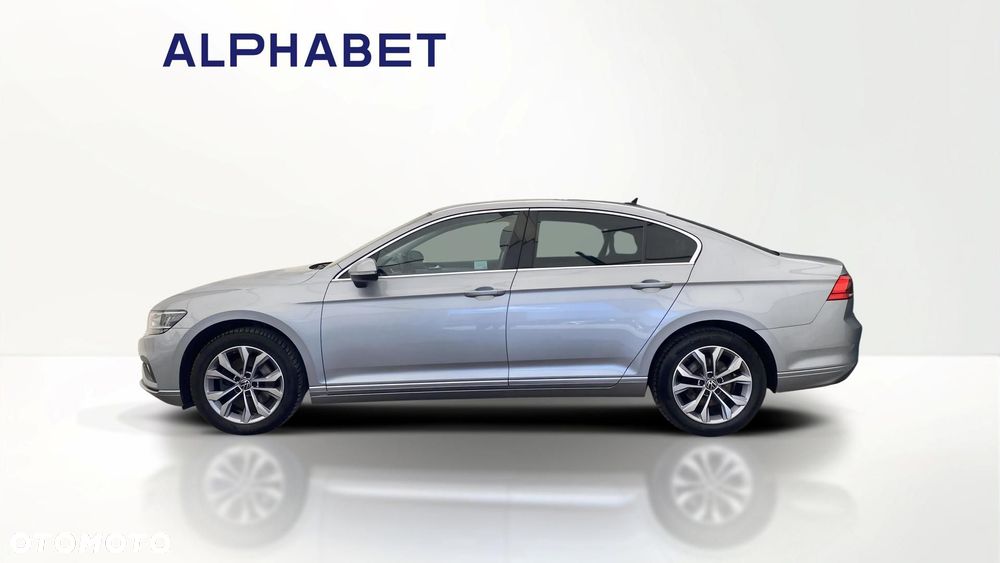 Volkswagen Passat 2.0 TDI EVO Business DSG - 2