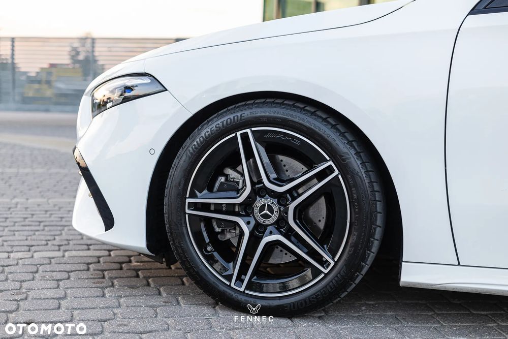 Mercedes-Benz Klasa A 220 4-Matic AMG Line 8G-DCT - 19
