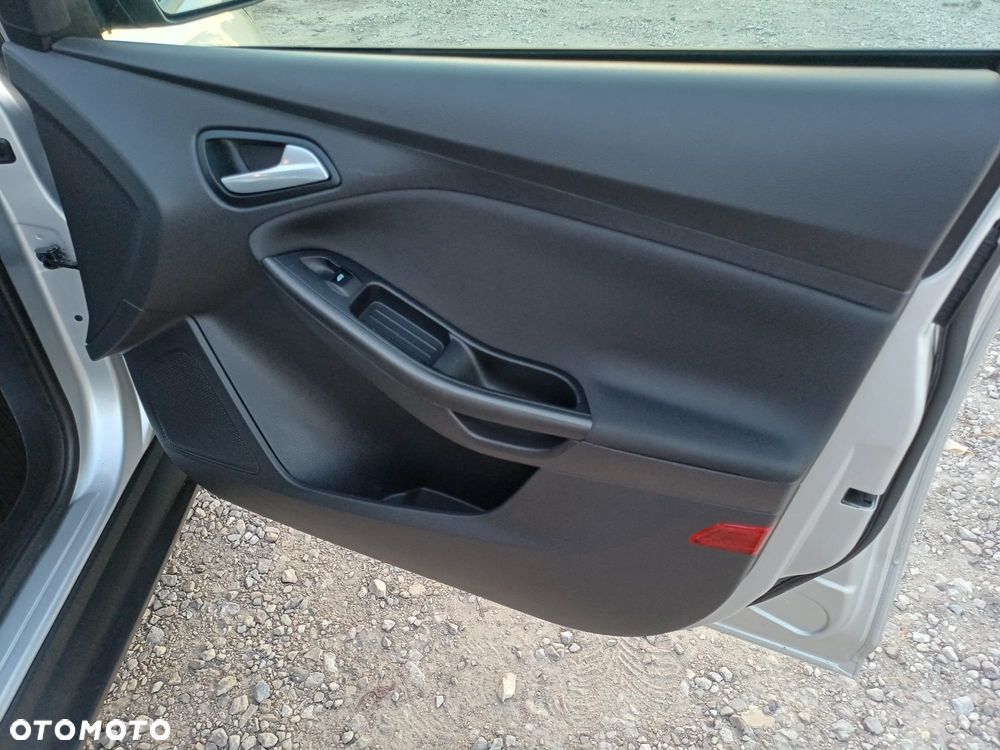 Ford Focus 1.5 TDCi ECOnetic 88g Start-Stopp-System Trend - 17