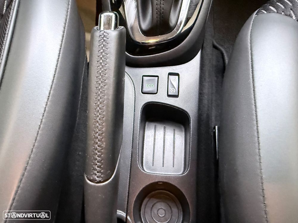 Renault Captur ENERGY TCe 120 EDC Luxe - 13