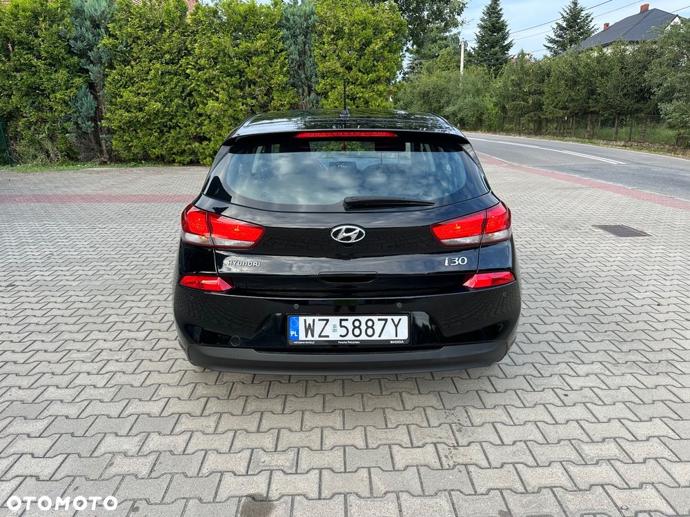 Hyundai i30 1.4 Comfort - 22