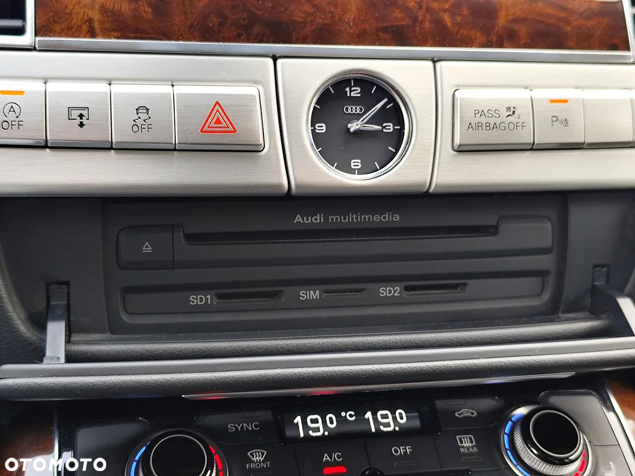 Audi A8 3.0 TDI Quattro - 30
