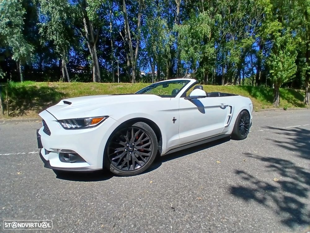 Ford Mustang 2.3i EcoBoost — fotografia 15