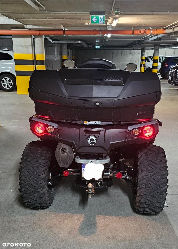 Can-Am Outlander Max - 4