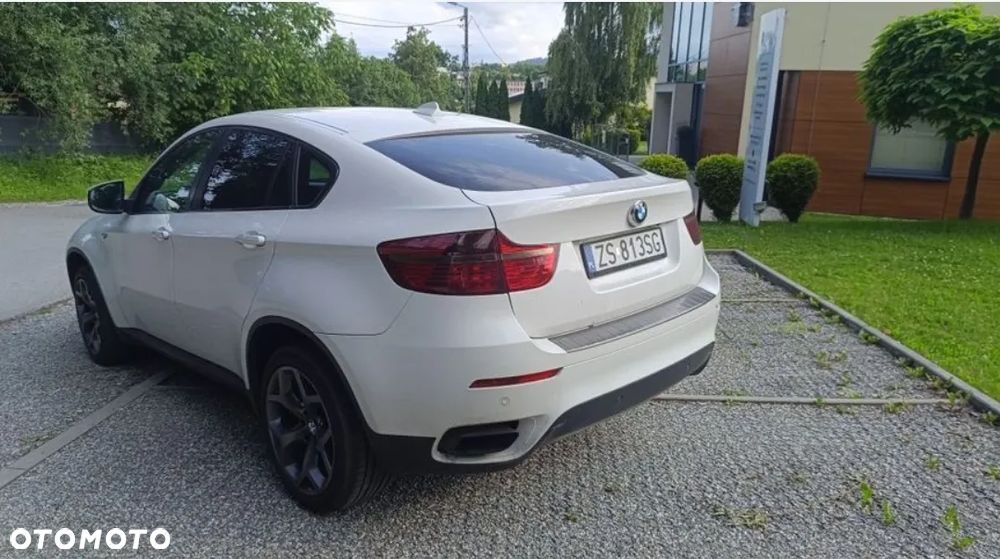 BMW X6 50i xDrive - 4