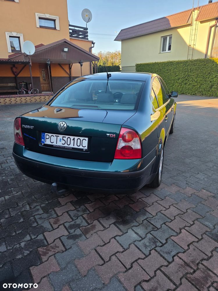 Volkswagen Passat 1.9 TDI Comfortline Family - 5