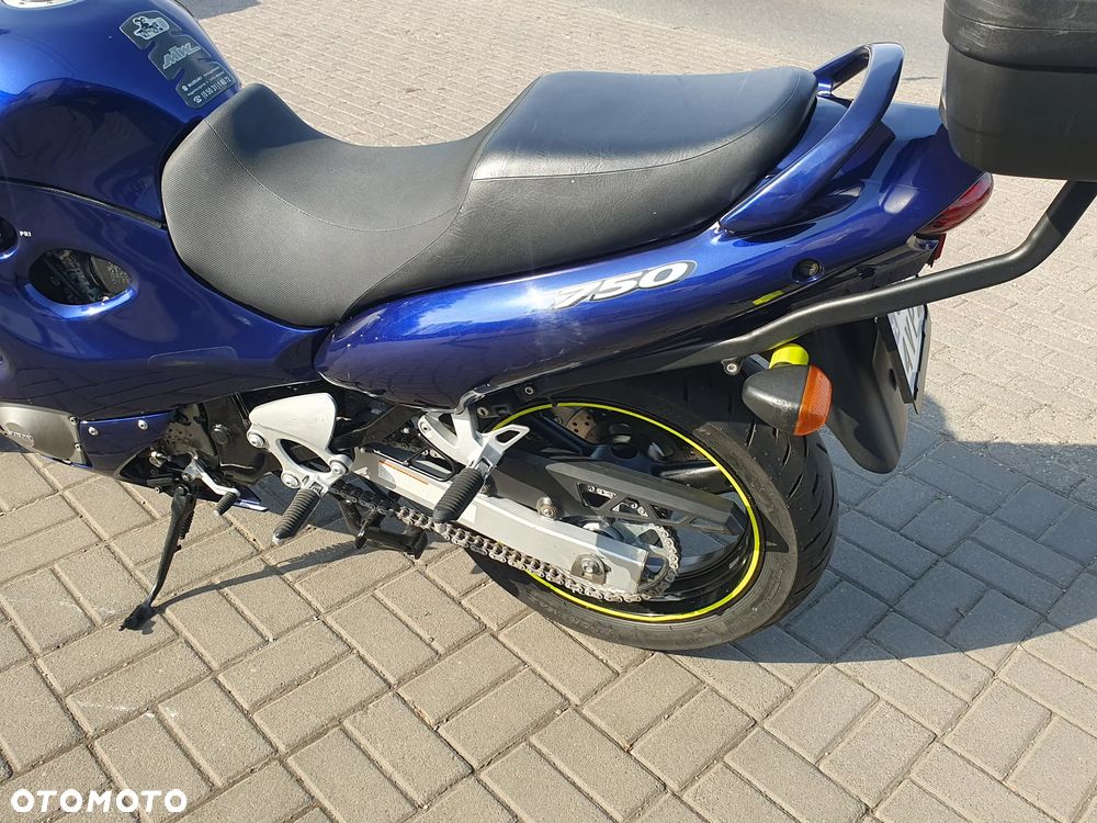 Suzuki GSX-F - Katana - 36