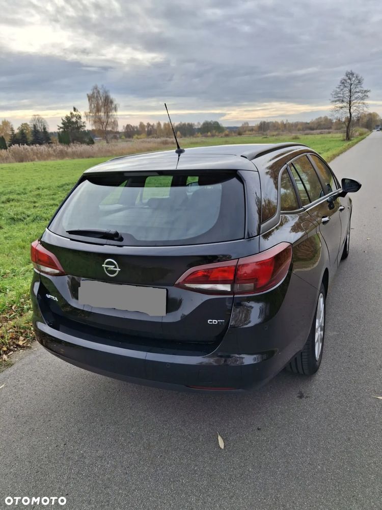 Opel Astra IV 1.6 CDTI Sport - 2