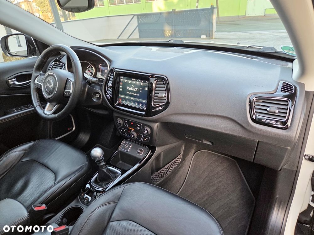 Jeep Compass 1.4 MultiAir Limited - 38