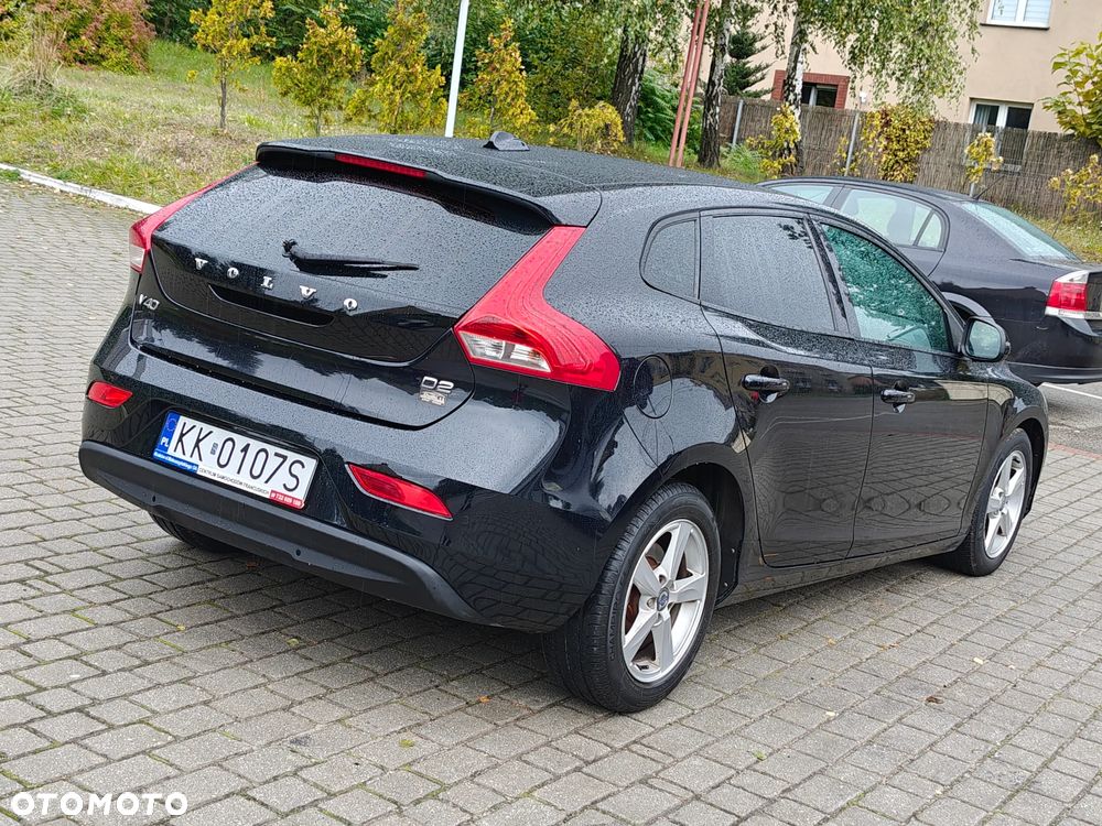 Volvo V40 D2 Kinetic - 16