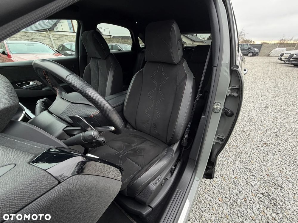 DS Automobiles DS 7 Crossback 1.6 E-Tense Performance Line + - 28