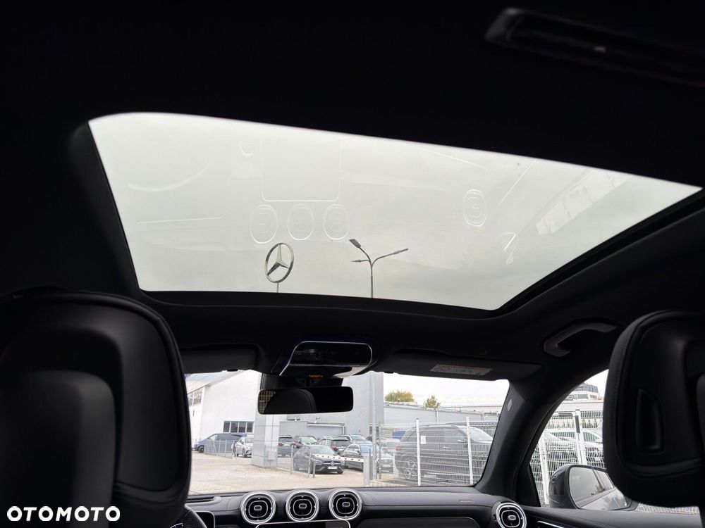 Mercedes-Benz GLC - 23