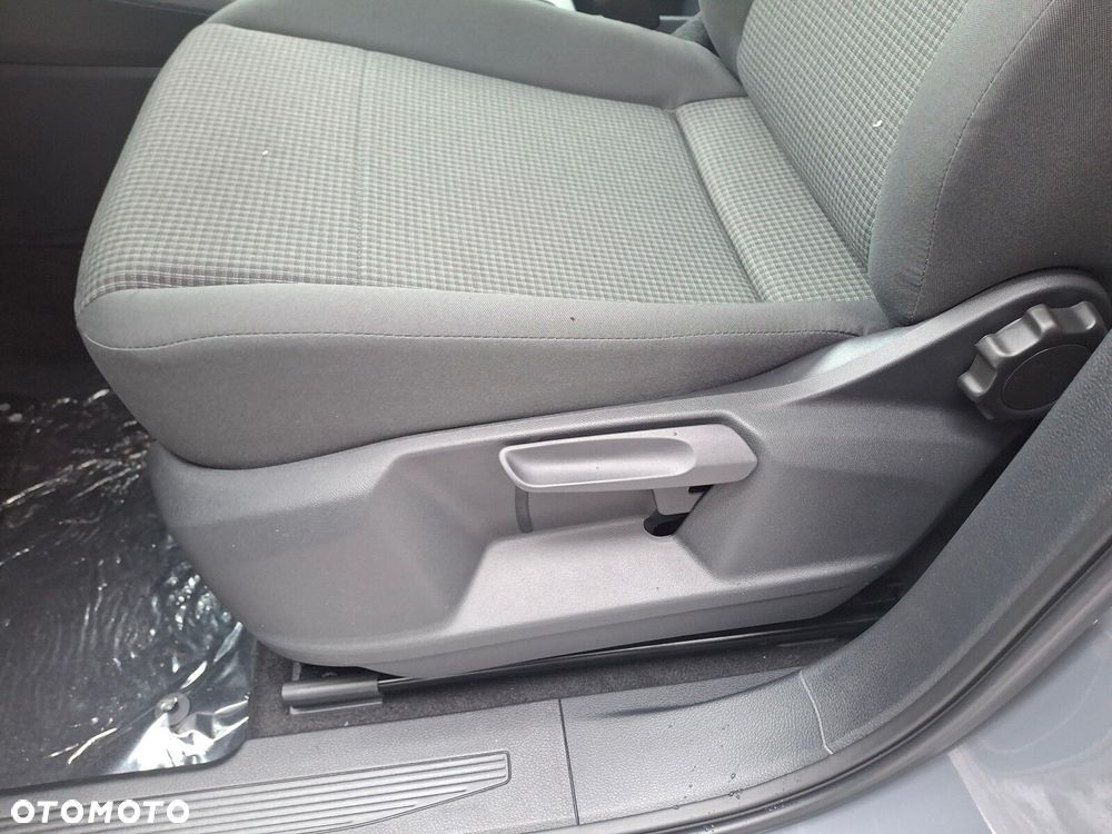 Volkswagen Caddy Maxi Cargo - 13