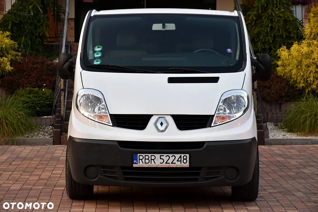 Renault Trafic 2.0 dCi 115 Passenger FAP L2H1 Expression - 15