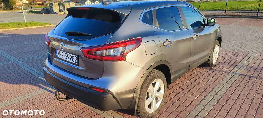 Nissan Qashqai 1.2 DIG-T N-Vision - 9