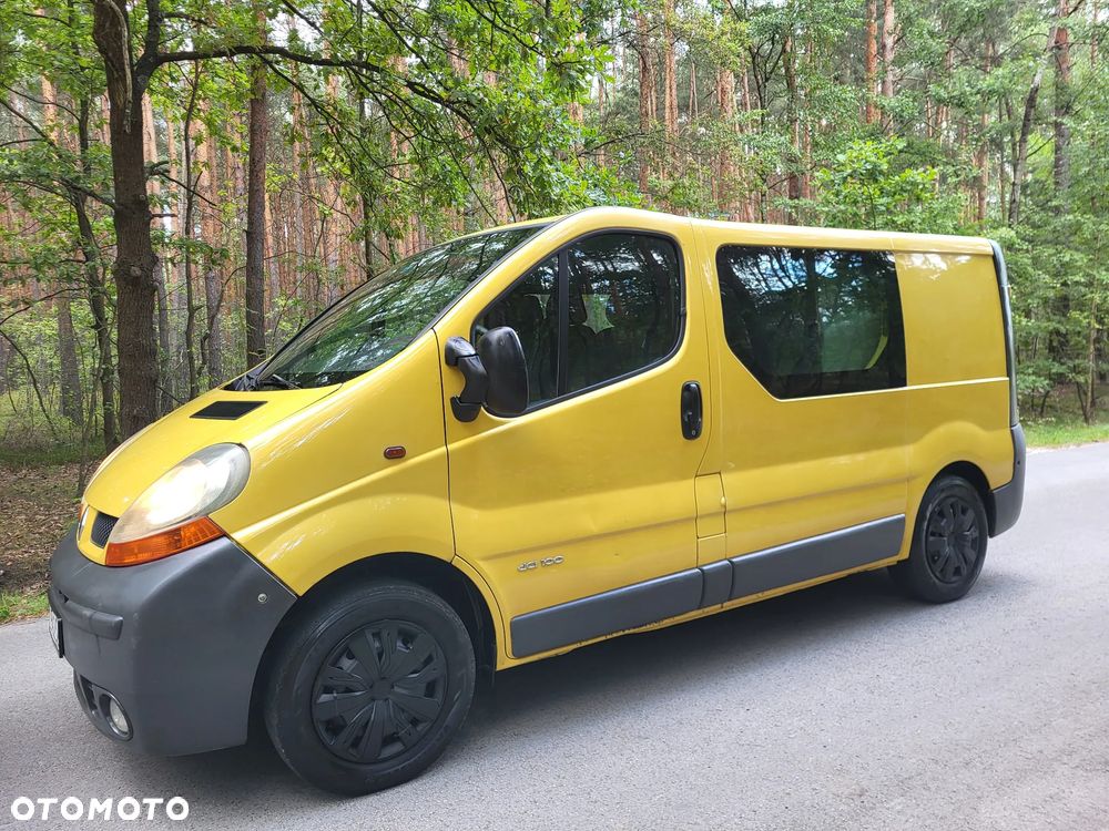 Renault Trafic - 1