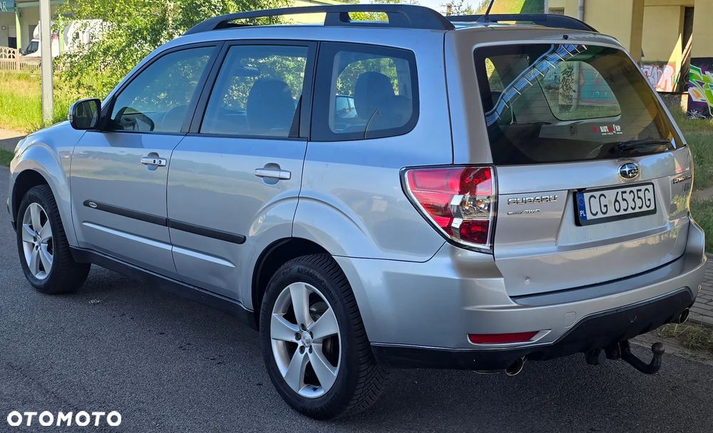 Subaru Forester 2.0D Exclusive EU6 - 4