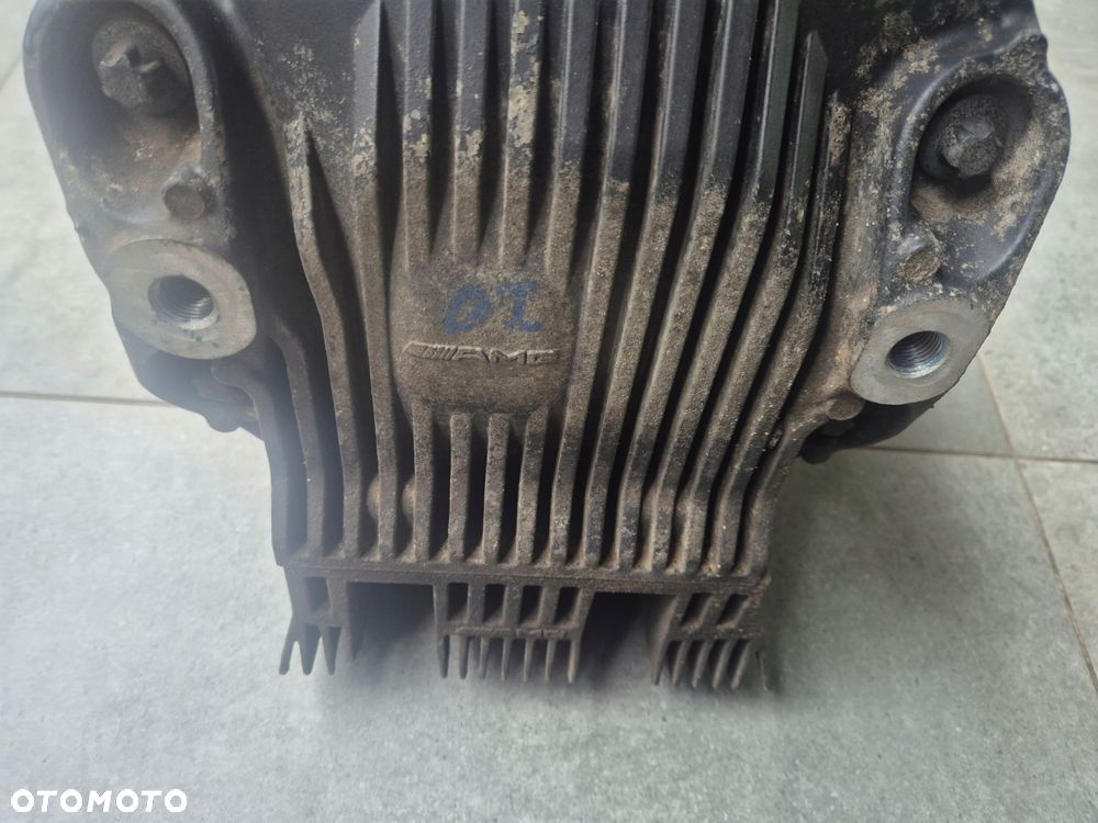most tyl tylny dyfer mercedes cls w219 amg 2113510608 - 3