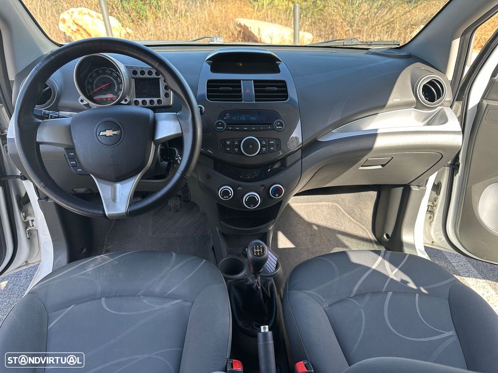 Chevrolet Spark - 10