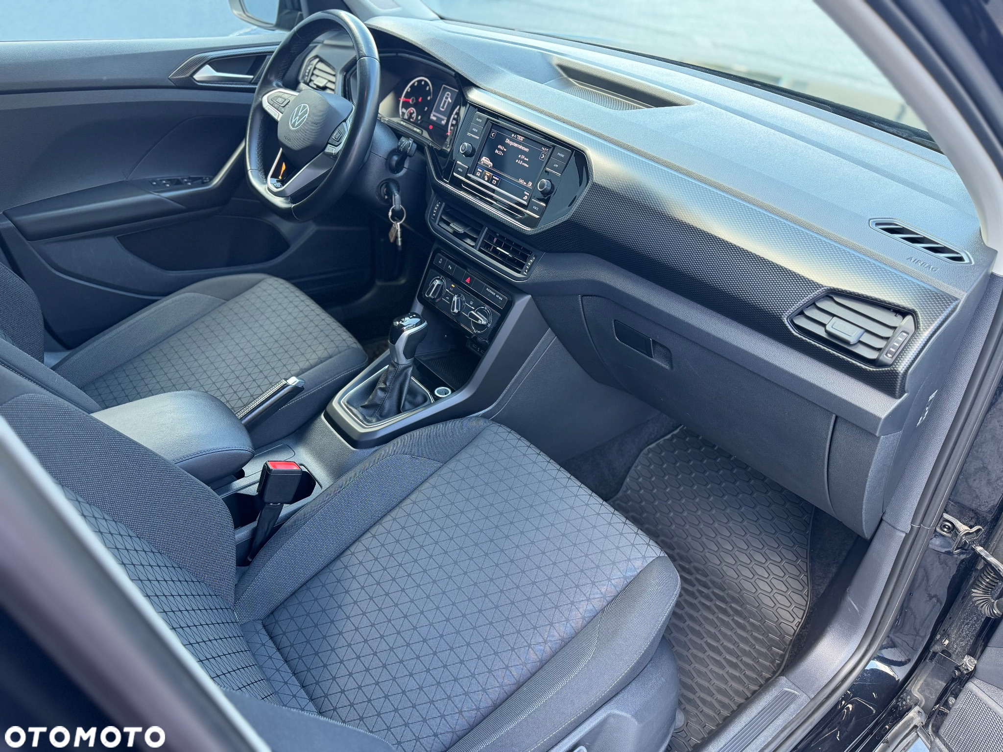 Volkswagen T-Cross 1.0 TSI Life DSG - 9