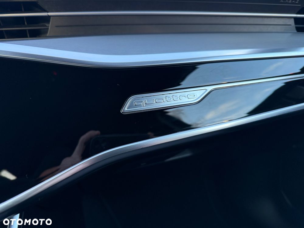 Audi A6 Avant 45 TFSI quattro S tronic design - 30