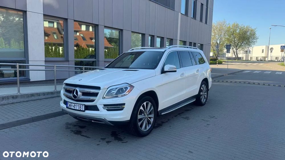 Mercedes-Benz GL 500 4Matic (BlueEFFICIENCY) 7G-TRONIC - 1