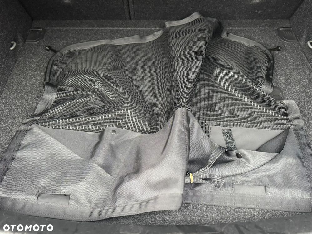 Volvo V40 Cross Country D3 - 30