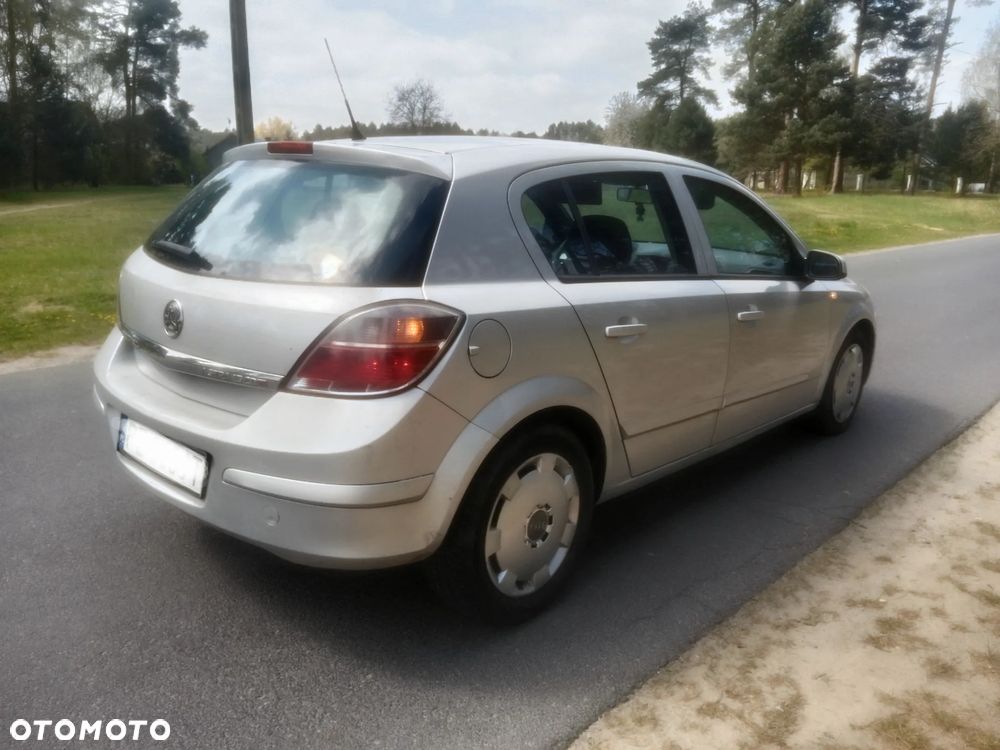 Opel Astra 1.7 CDTI - 3