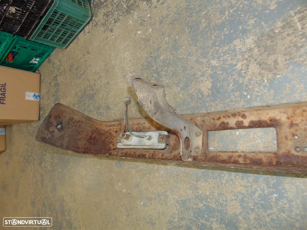 Nissan 720 para-choques - 8