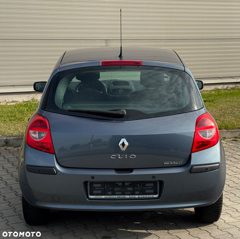 Renault Clio - 13