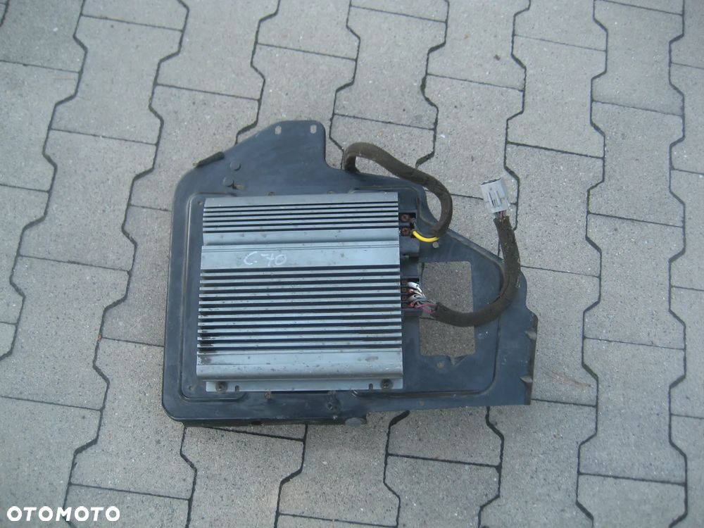 volvo c70 98-04r wzmacniacz radia 3533876 4x60w - 1