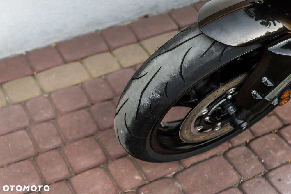 Yamaha FZ - 9