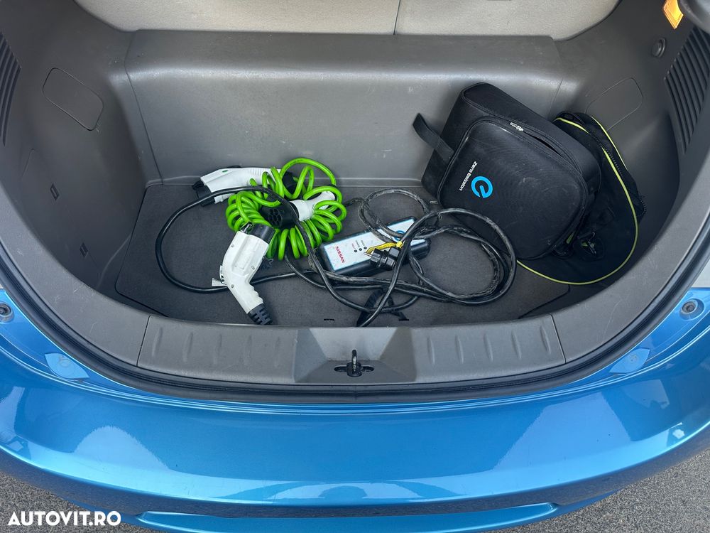 Nissan LEAF - 6