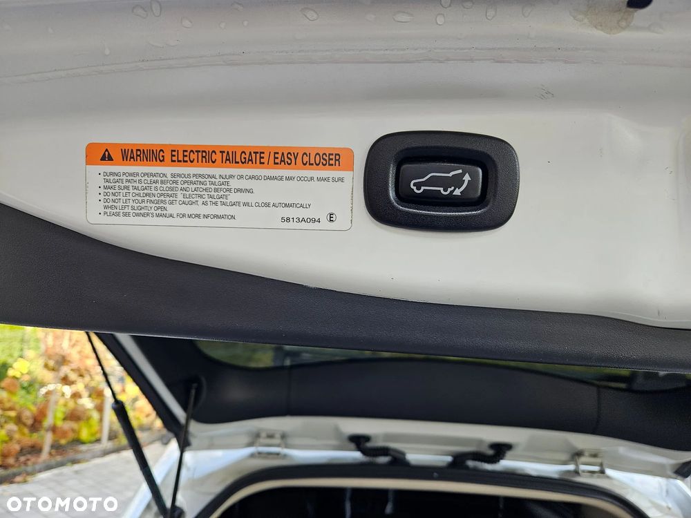 Mitsubishi Outlander 2.0 Instyle SDA 4WD CVT - 14