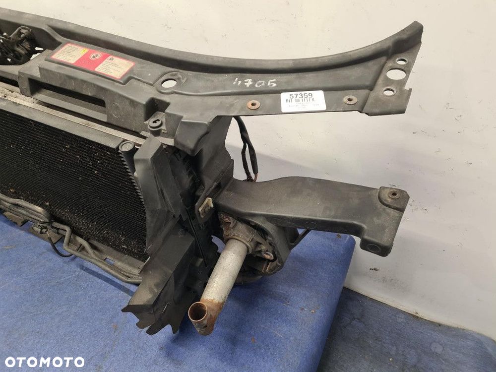 AUDI A6 C5 2.4B PAS PRZEDNI - 8