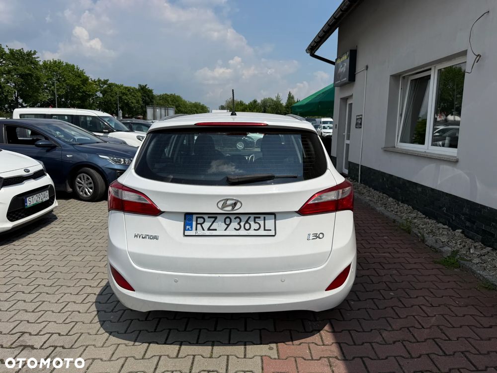 Hyundai i30 1.6 GDI Classic - 5