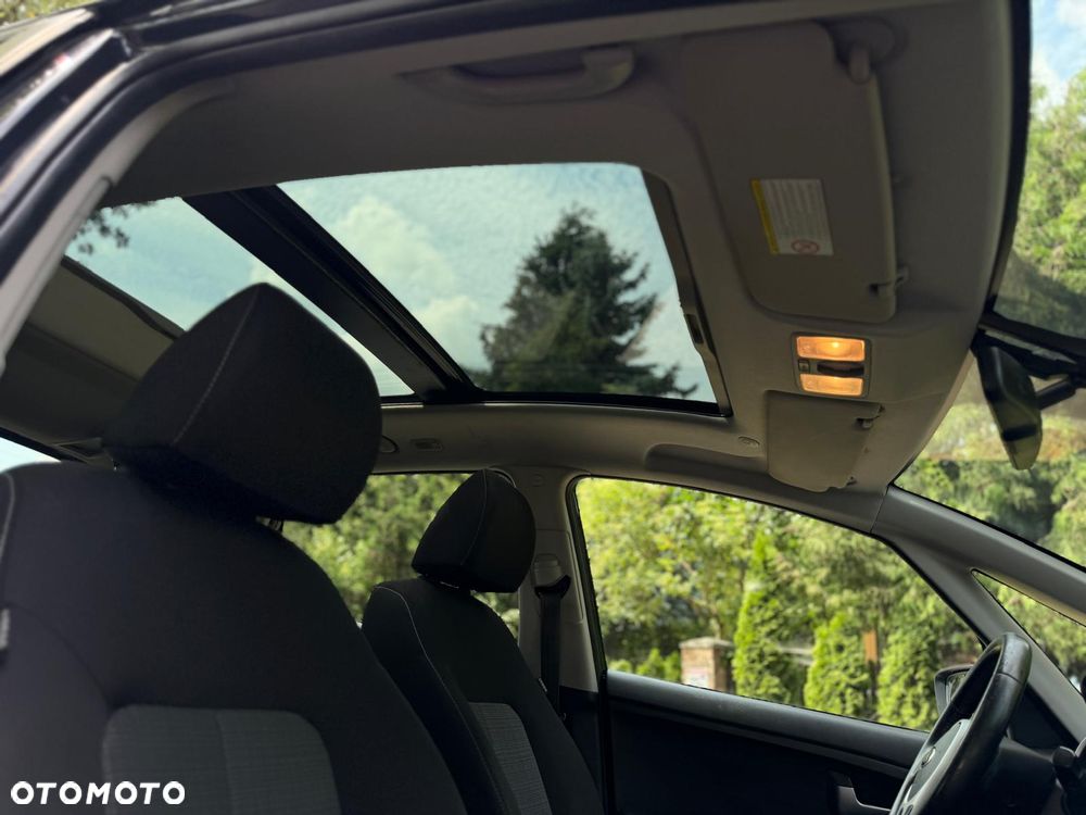 Kia Venga 1.6 CRDi 128 Fifa World Cup Edition - 13