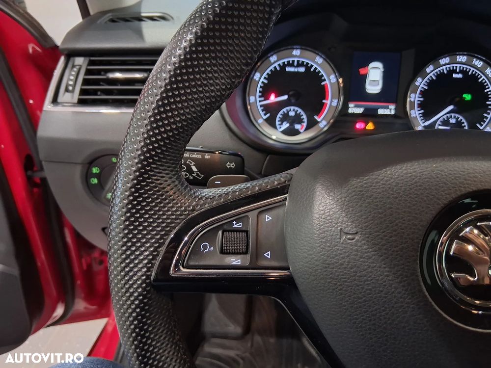 Skoda Octavia 1.5 TSI DSG Style - 18