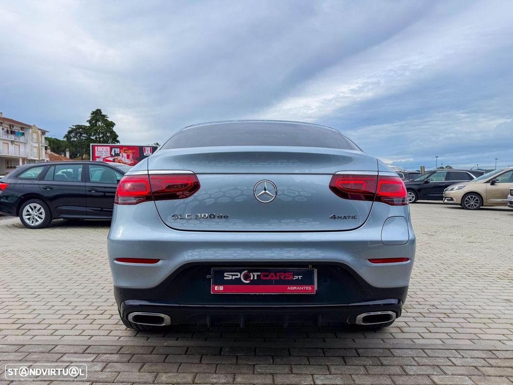 Mercedes-Benz GLC 300 de Coupe 4Matic 9G-TRONIC AMG Line - 8