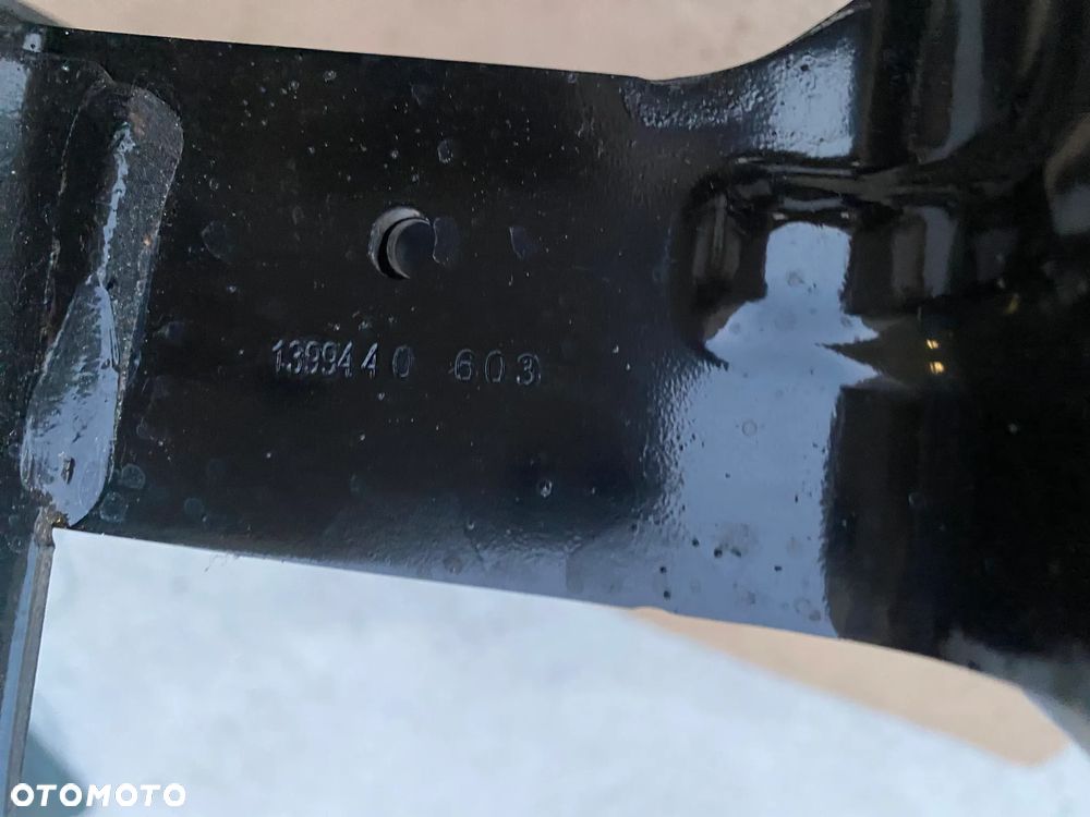 BMW 3 G20 4 G22 G26 obudowa chłodnicy prawa lewa wzmocnienie 7422226 7422225 - 3