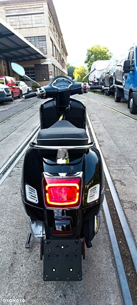 Piaggio Vespa - 7