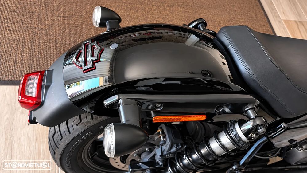 Harley-Davidson Sportster - 11