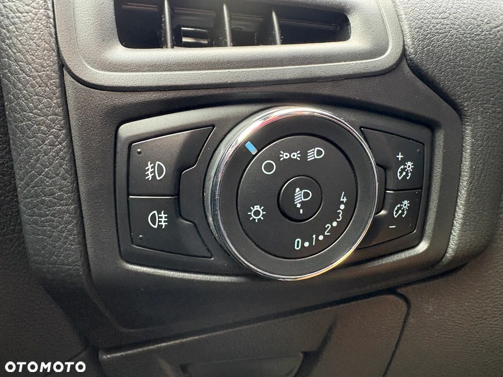 Ford Focus 1.6 EcoBoost Gold X (Edition) - 18