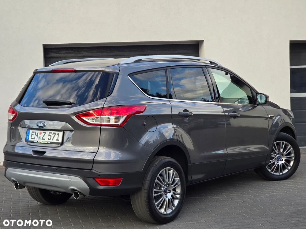 Ford Kuga 2.0 TDCi 2x4 Titanium - 24
